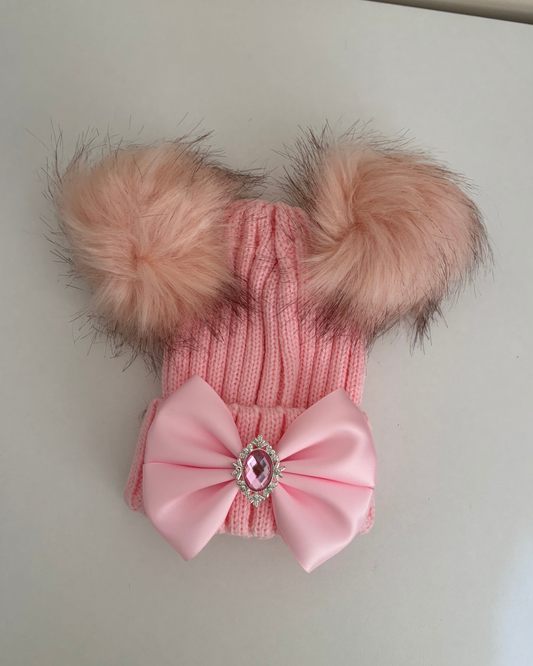 Pink pom pom hat