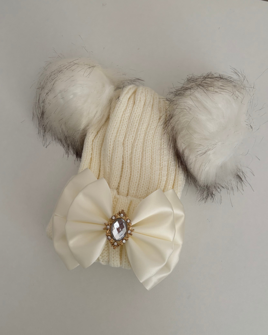 Cream pom pom hat