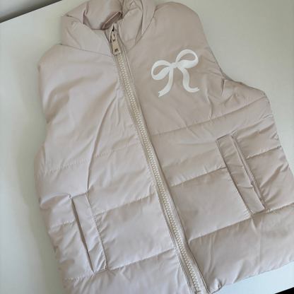 Bow design gilet